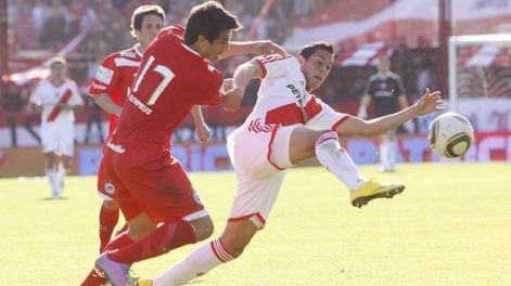 River, puntero solitario
