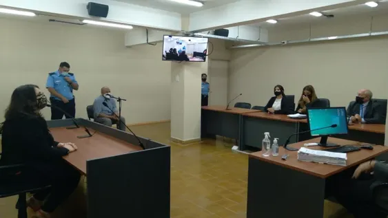 Condenan a 25 años al anciano que abusó de 2 nenas, una de ellas lo filmó