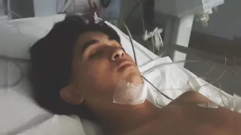 La historia del jugador de futsal que un ladrón le perforó la traquea y casi le corta la aorta: “Mamá, me voy a morir”