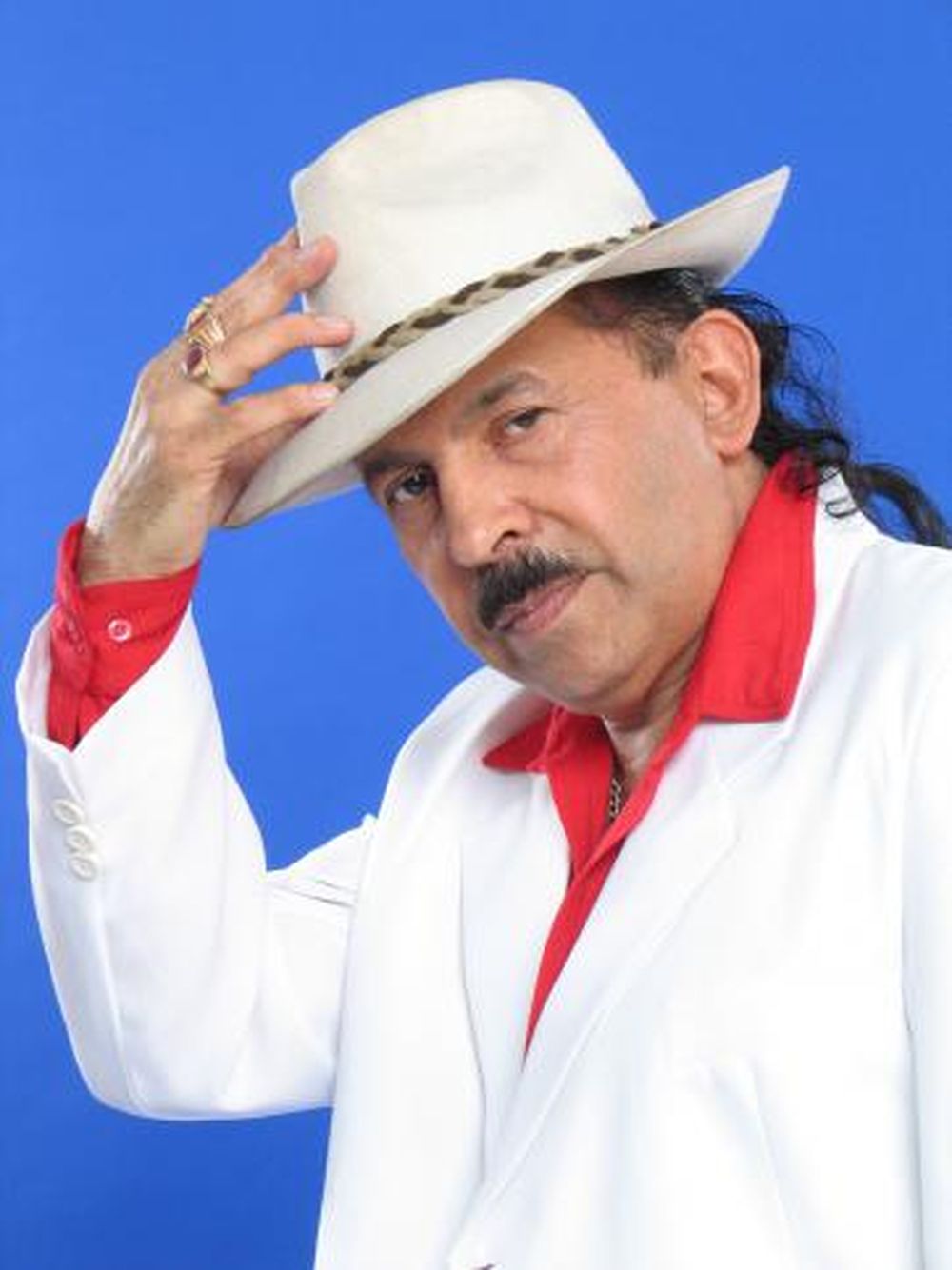 “Los Gardel están muy arreglados”