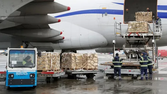 La OTAN presiona a Rusia y teme “momentos peligrosos” para Europa