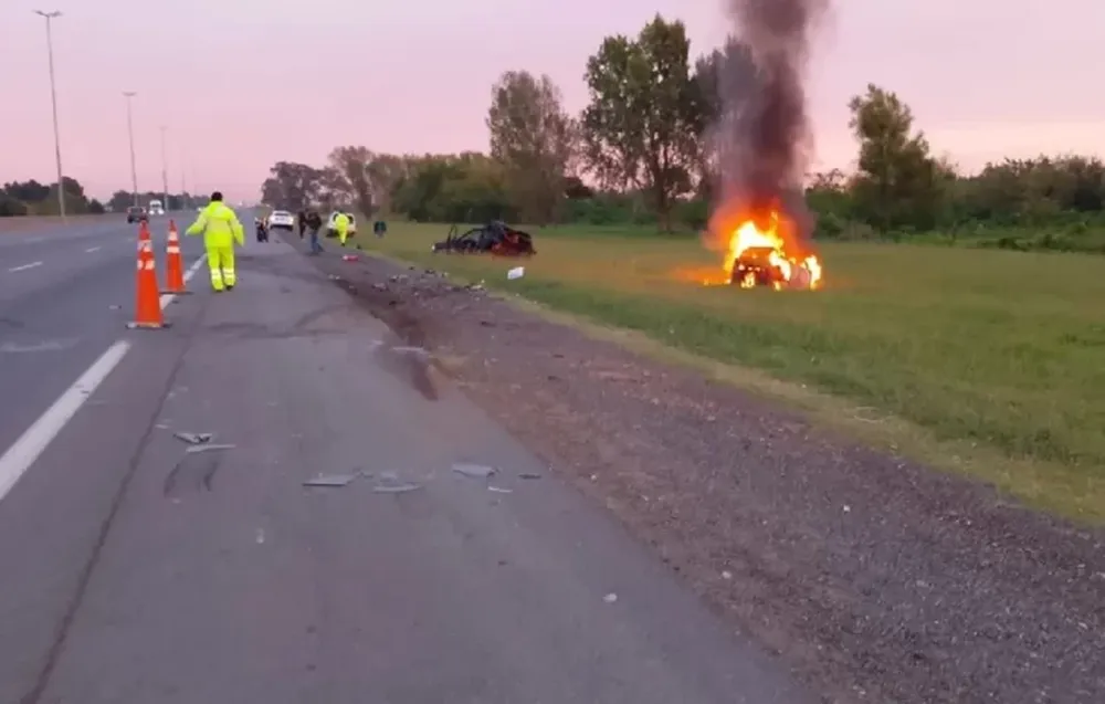 Un conductor ebrio chocó y mató a un hombre en la autopista Buenos Aires-La Plata