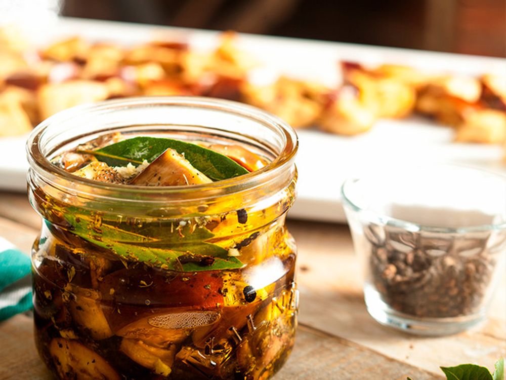 Retiran del mercado un escabeche por síntomas de botulismo