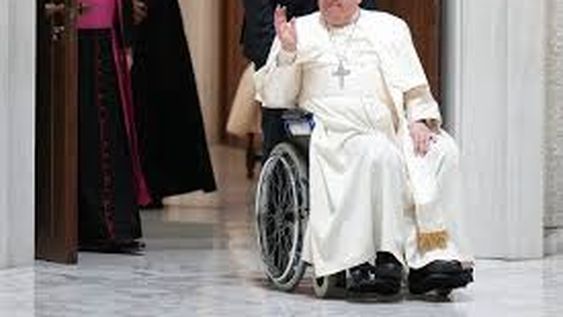 Alta y dos meses de  reposo para el Papa