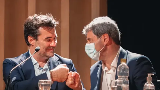 Inauguración y firma de contrato de obra