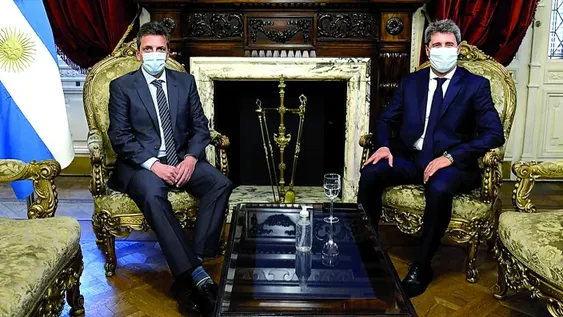 Uñac sumó a Massa y va creciendo la idea de suspender las PASO de 2021