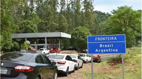 Pedirán certificado de vacunación contra el Covid-19 a quienes ingresen a Brasil