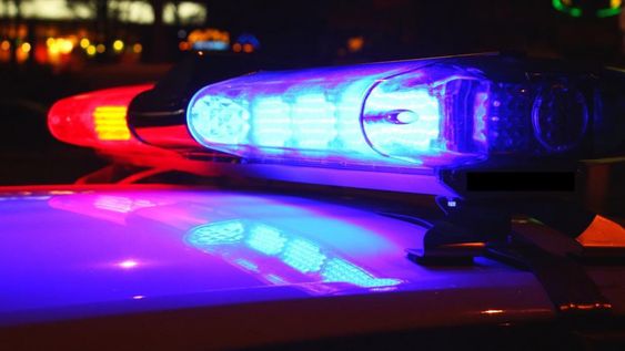 Un auto en el que viajaban 5 mujeres volcó y una de ellas falleció