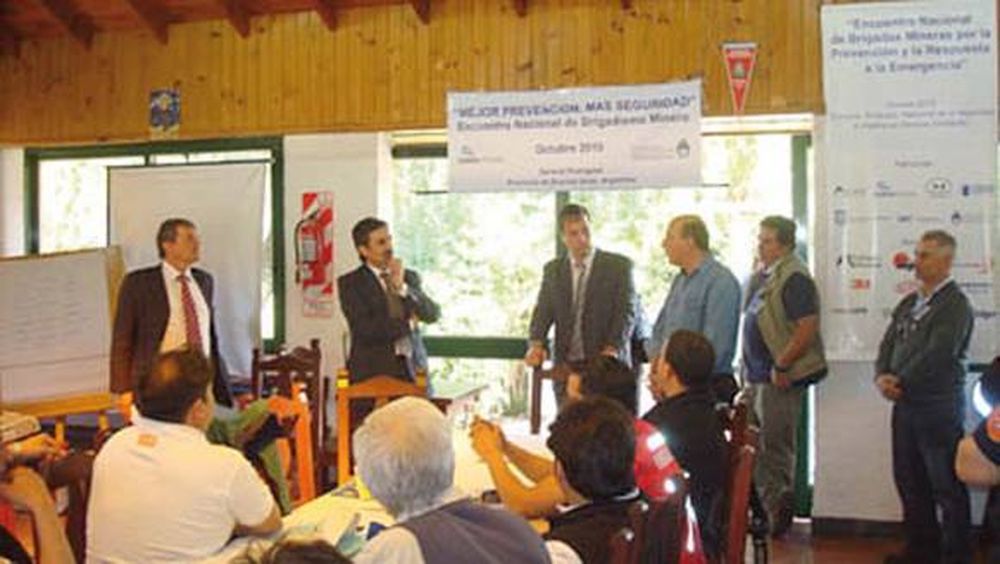 Buscan crear un comité para emergencias mineras