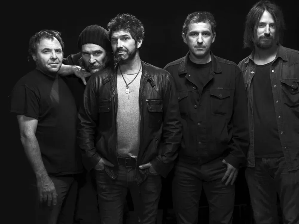 Iván Noble: “Las canciones del grupo con más vigencia son las que pintaban la aldea en los ’90”