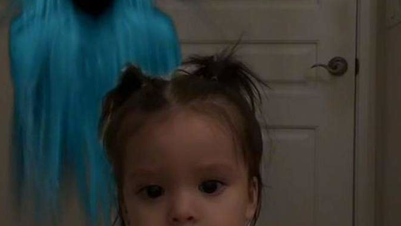 Polémica viral: aterrorizan a nenes filmándolos con el filtro de un fantasma