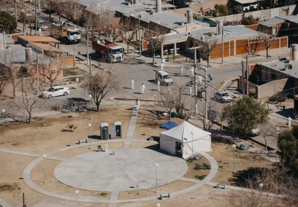 El seguimiento a personas con Covid-19 se hará con 50 médicos