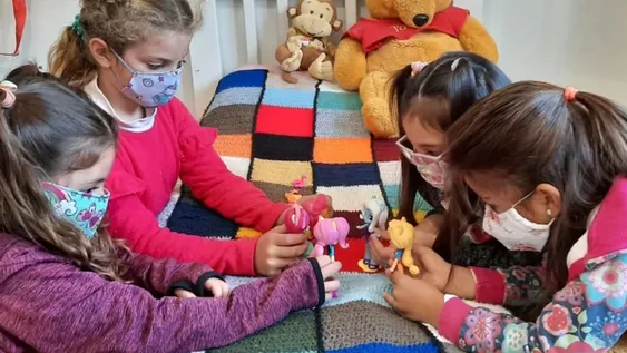 Al menos 6 de cada 10 niños están informados, se cuidan y tienen miedo