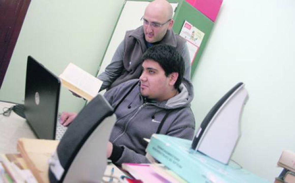 Apuntes en audio, la nueva  ayuda a estudiantes ciegos