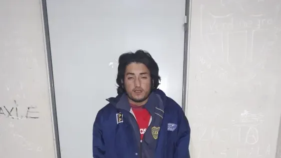 Un sujeto estuvo bebiendo todo el día, discutió con su pareja y la golpeó fuertemente en la cabeza