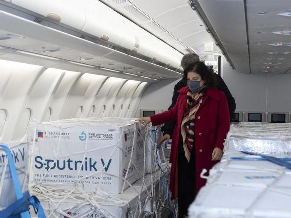 Vizzotti, sobre 5 millones de vacunas sin aplicar: “No hay ninguna guardada en la heladera”