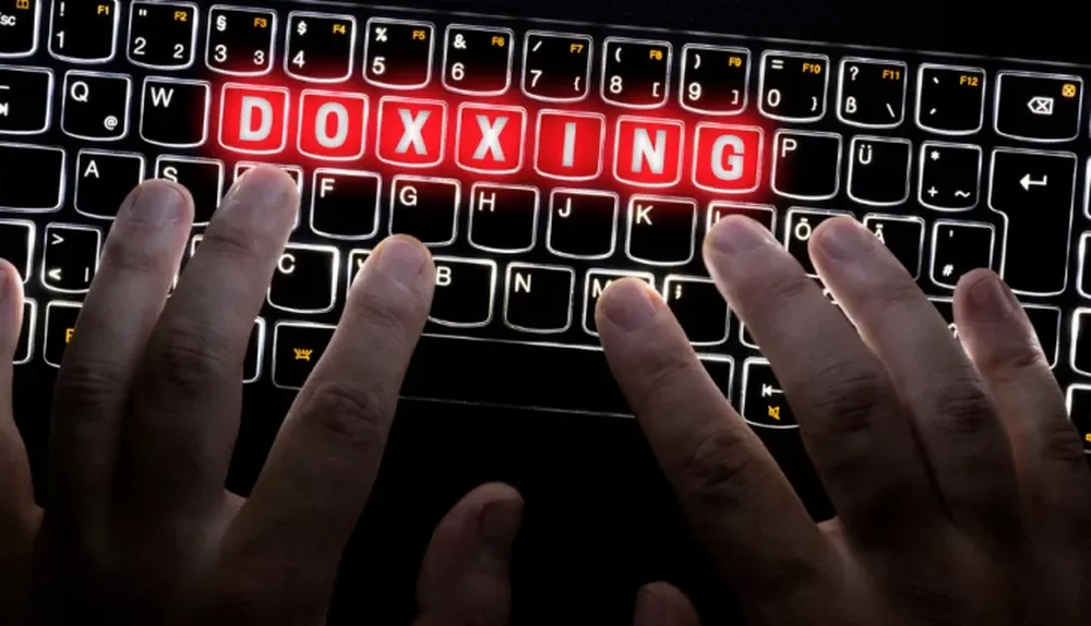 Qué es el doxing, la nueva forma de ciberataque en redes sociales