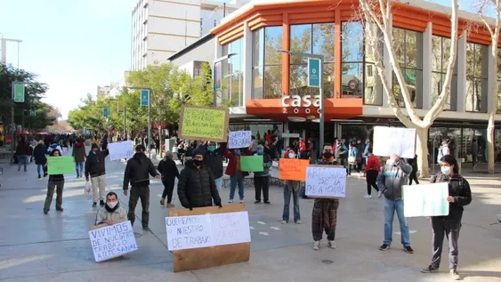 Tras el reclamo, resolvieron la situación de los artesanos de la Peatonal