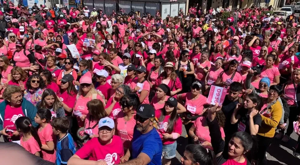 En cuatro departamentos habrá caminatas y maratones para concientizar sobre el cáncer de mama