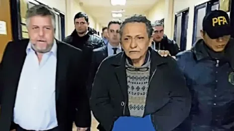 Ordena peritar computadoras y teléfonos de imputado en la causa por adulteración de los cuadernos de Centeno