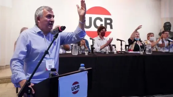 Con acuerdo de unidad, Morales preside la UCR