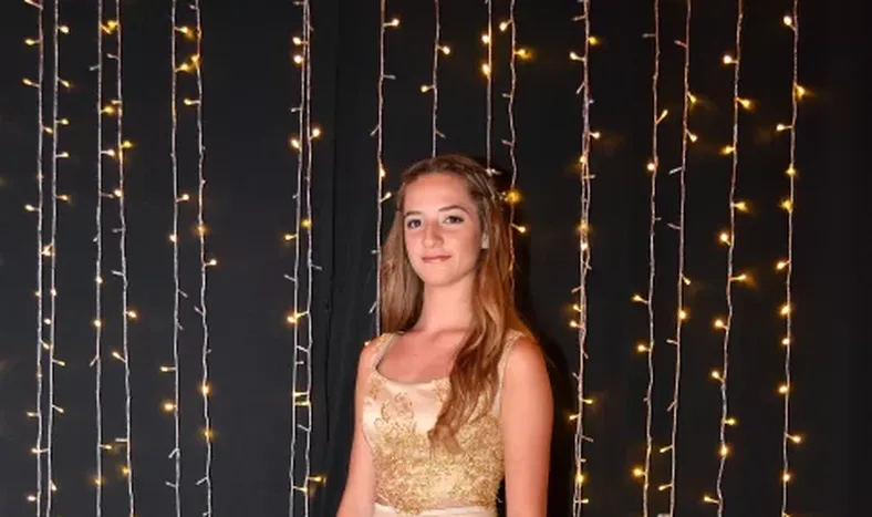 Quince años de Trinidad Manzano Passerón