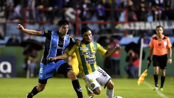 Aldosivi le ganó a Almagro y regresó a Primera