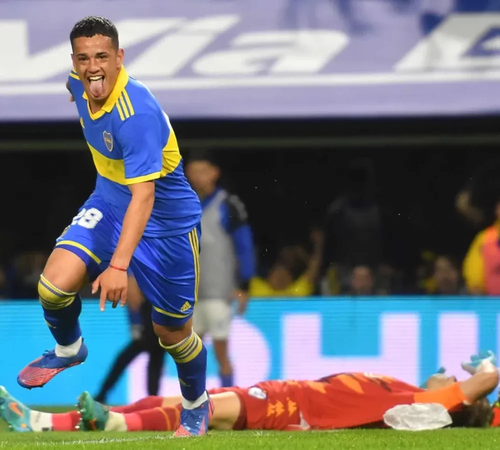 Boca ya mira al resto desde arriba