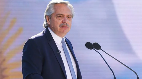 Fernández aparecerá públicamente por primera vez esta tarde luego de la renuncia de Guzmán