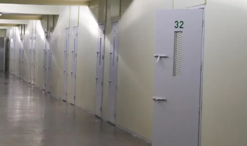 Condenado en Pocito: irrumpió en una vivienda, atacó a una menor y se transfirió dinero a la cuenta de su madre