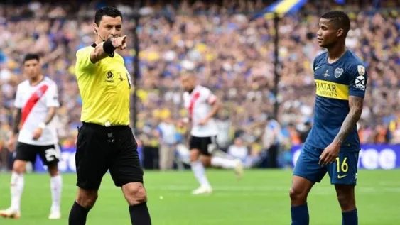 Tobar elogió a los jugadores de Boca y River