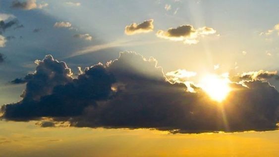 El fin de semana arranca con una máxima de 33 grados