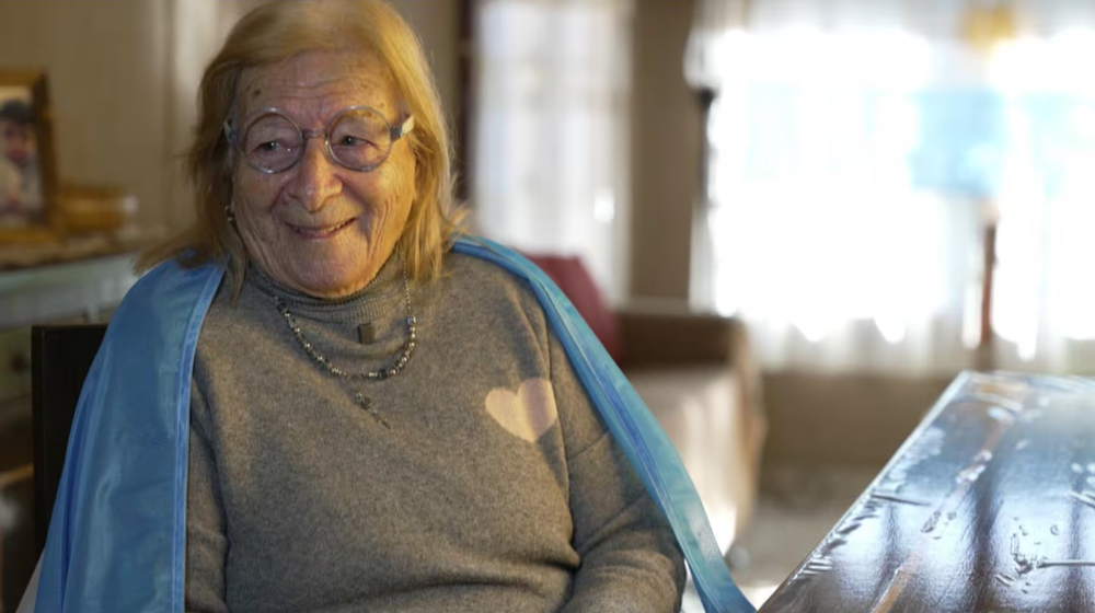 A los 105 años, tiene una sola debilidad: Messi, el hombre que la convirtió en fanática de los Mundiales.
