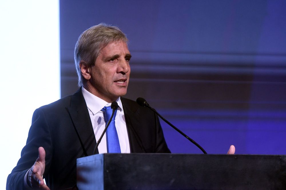 El Ministro de Economía, Luis Toto Caputo, mostró en Mendoza el impacto actual y futuro que tendrán las inversiones en el RIGI.