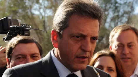 Massa analiza que se entregue una suma fija para trabajadores en relación de dependencia