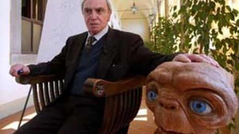Murió el padre de ET