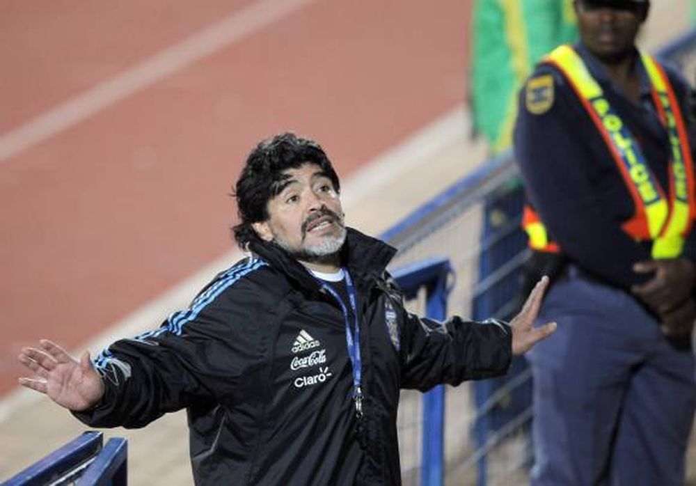 Maradona develaría hoy las incógnitas del equipo