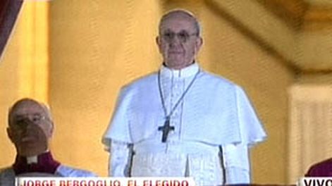 Histórico momento en que anuncian a Bergoglio Papa