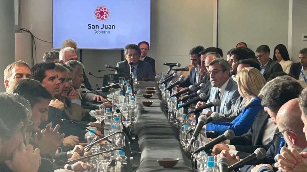 La Mesa Federal Minera fue presentada en San Juan junto a gobernadores y empresarios.