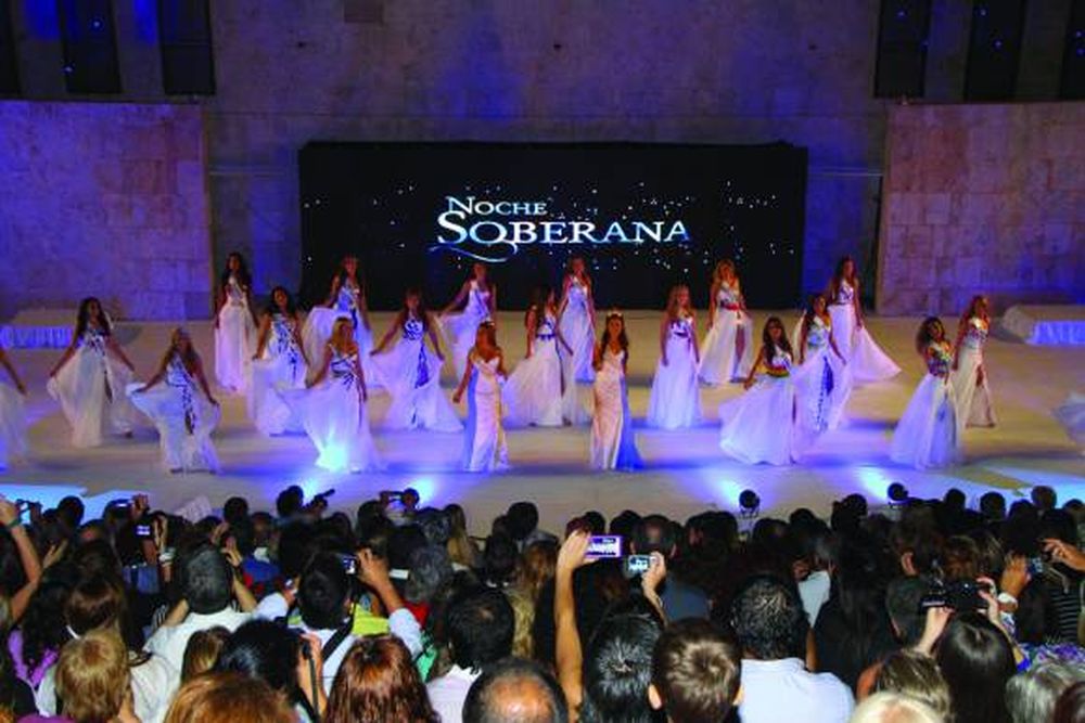 Todas las caras de las 19 candidatas