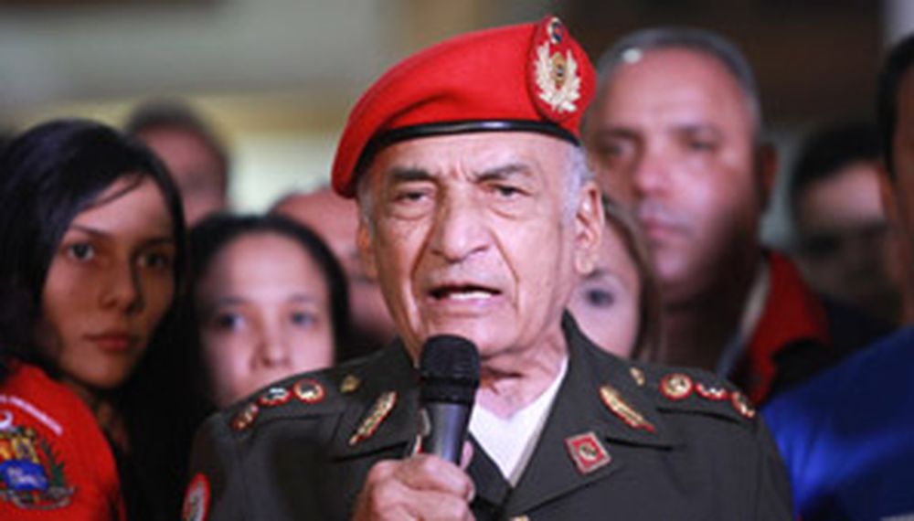 El jefe mayor del ejército venezolano dijo que Chávez llegó muerto de Cuba