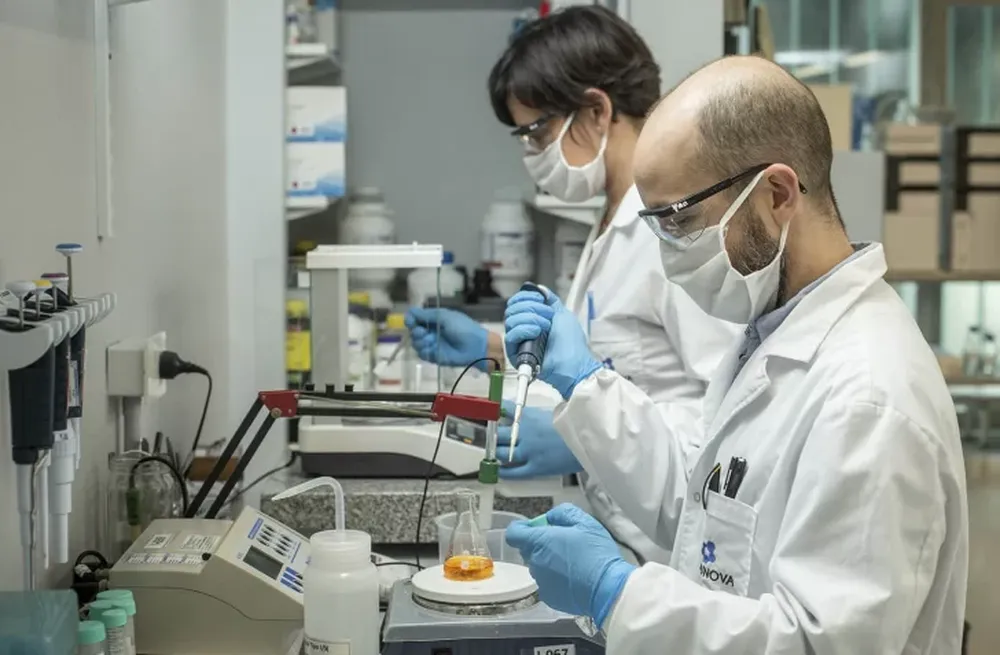 Aprueban ensayos con suero de caballo