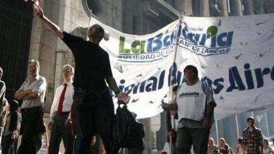 Los bancarios van a paro.
