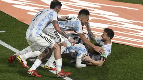 Argentina ganó, gustó y goleó frente Uruguay