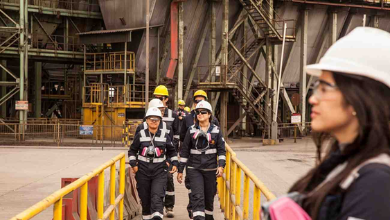 el primer sindicato de mujeres mineras argentinas  toma forma: representacion, acompanamiento y preparacion, los ejes del espacio