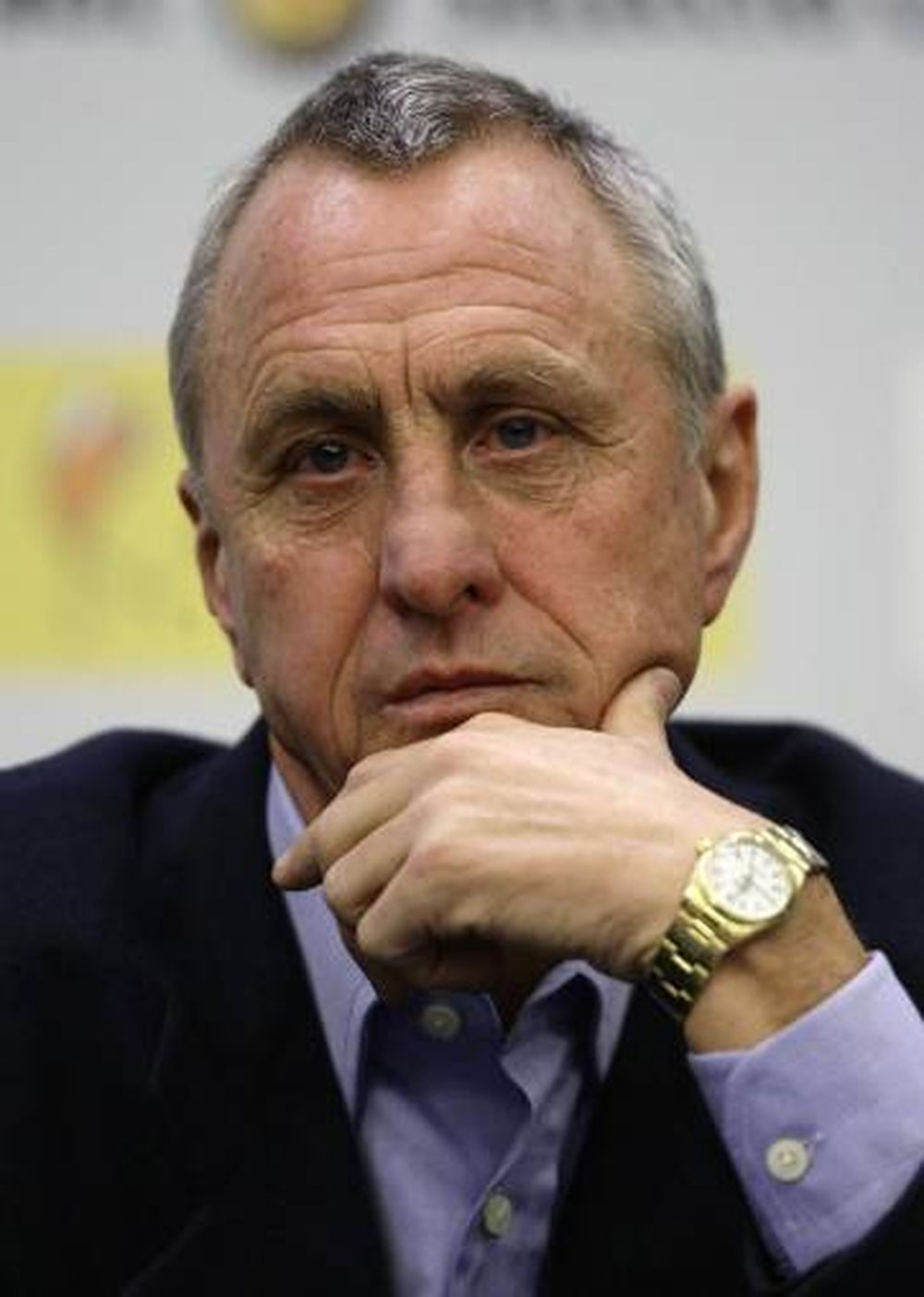 Cruyff vota a España