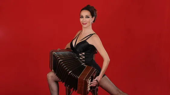 Mora Godoy en San Juan: “Hoy la marca del tango soy yo”