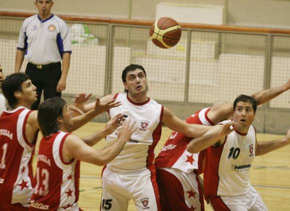 Inca Huasi triunfó y ahora tiene chances