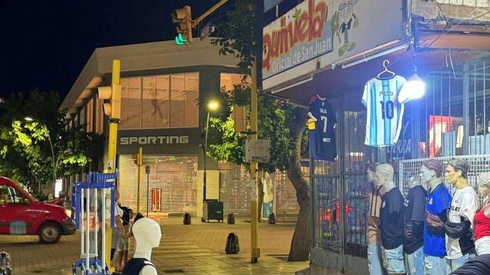 La Cámara de Comercio de Rawson les propuso a los comerciantes locales atender en horario extendido ante la miles de visitantes que llegaron a San Juan en estos días.