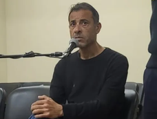 Eduardo David Delgado irá a la cárcel tras intentar robar en una estación de servicio de Capital. Eduardo David Delgado irá a la cárcel tras intentar robar en una estación de servicio de Capital.